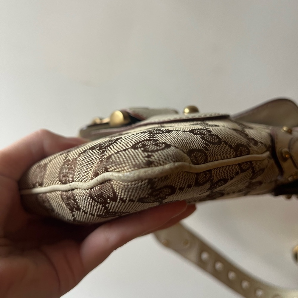 Gucci Pelham Flap Shoulder Bag - Picture 7 of 9